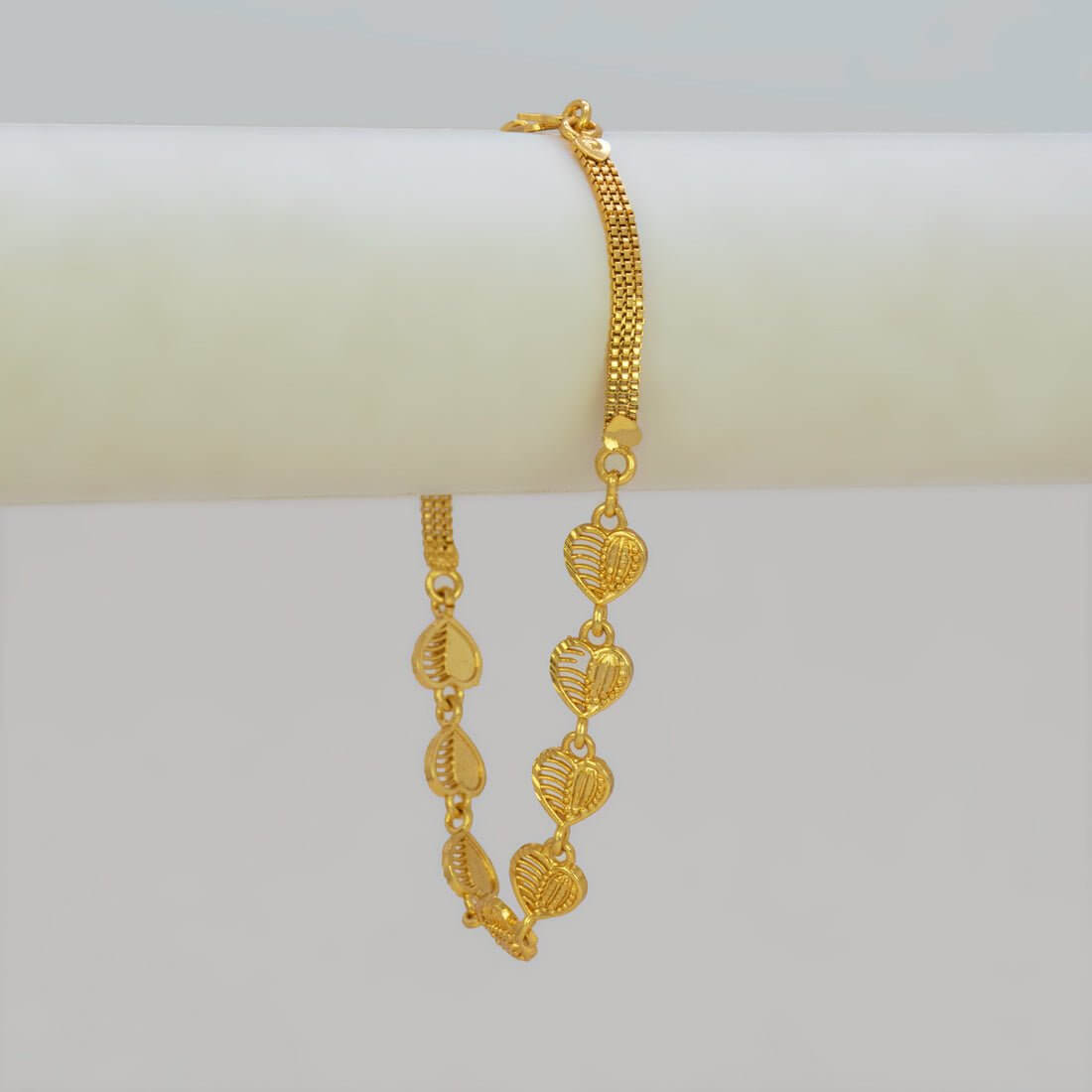 Gold - Plated Triple Box Chain Heart Bracelet - K Supreme