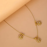 invisible-chain-triple-floral-pendant-necklace_a