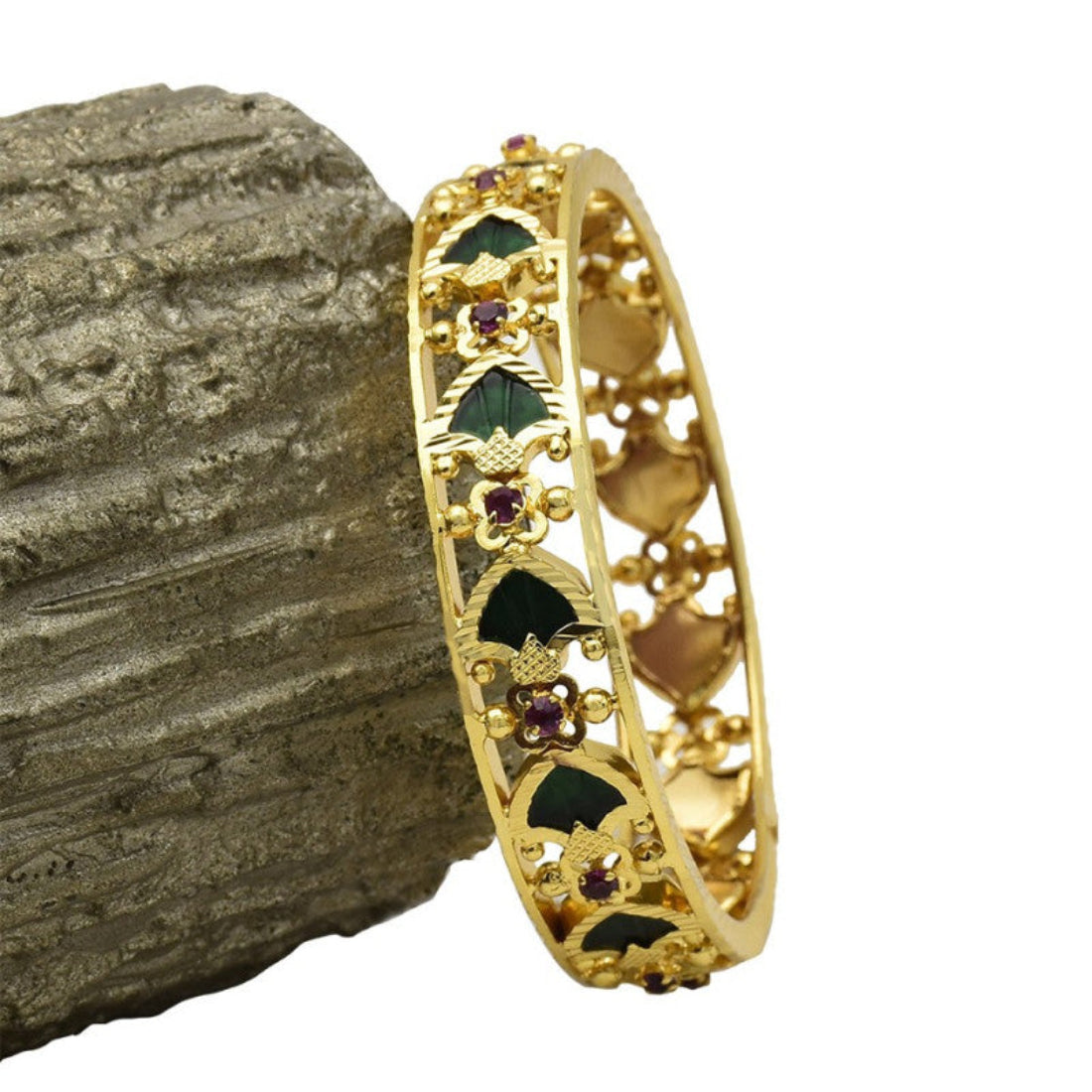 kerala-traditional-green-palakka-bangles