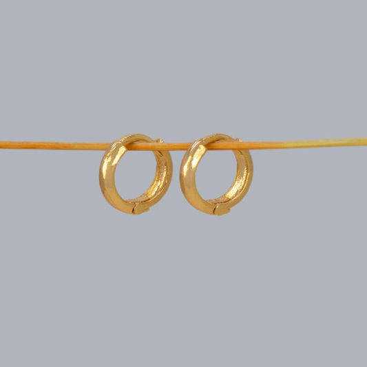 Small Gold Plated Plain Huggie Hoop Earrings - K Supreme
