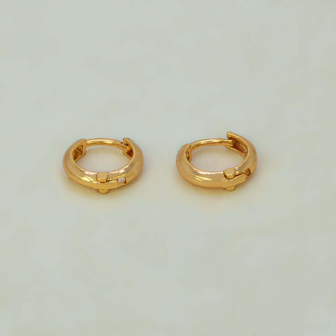 Small Gold Plated Plain Huggie Hoop Earrings - K Supreme