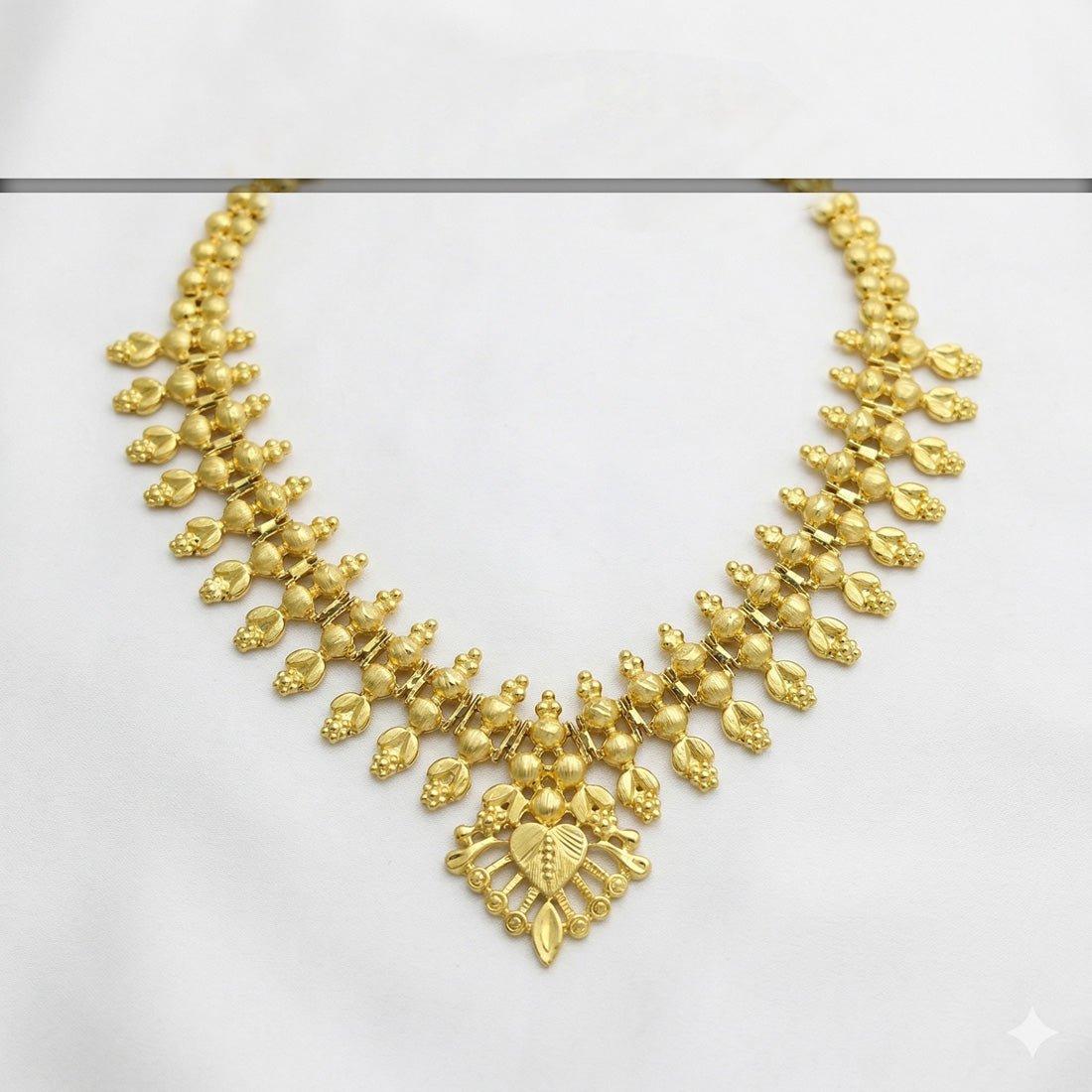 Traditional Gold Plated Designer Flower Buds Bridal Necklace - K Supreme